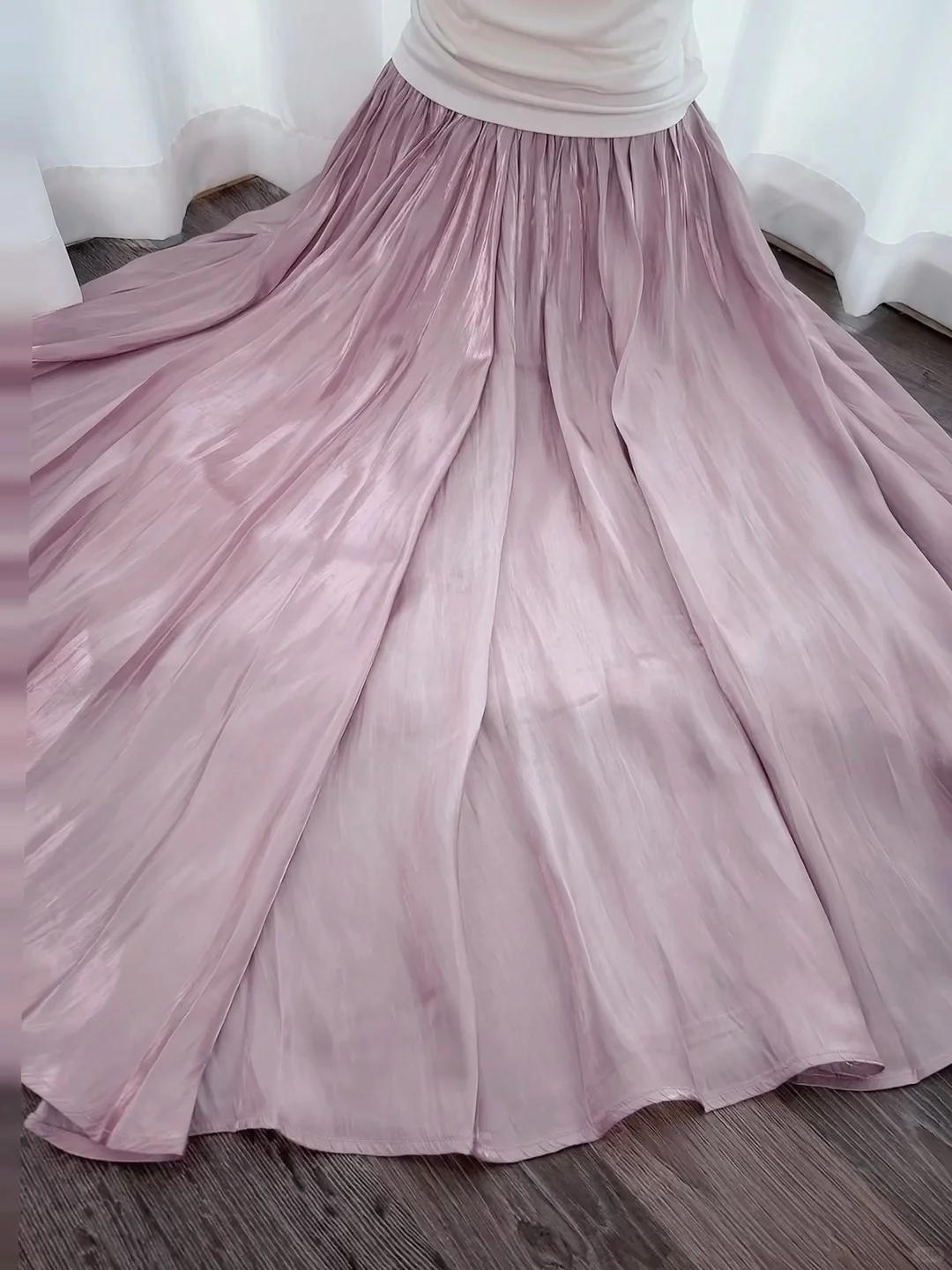 流光缎面半身裙👗一秒拿捏文艺气质女神范😍