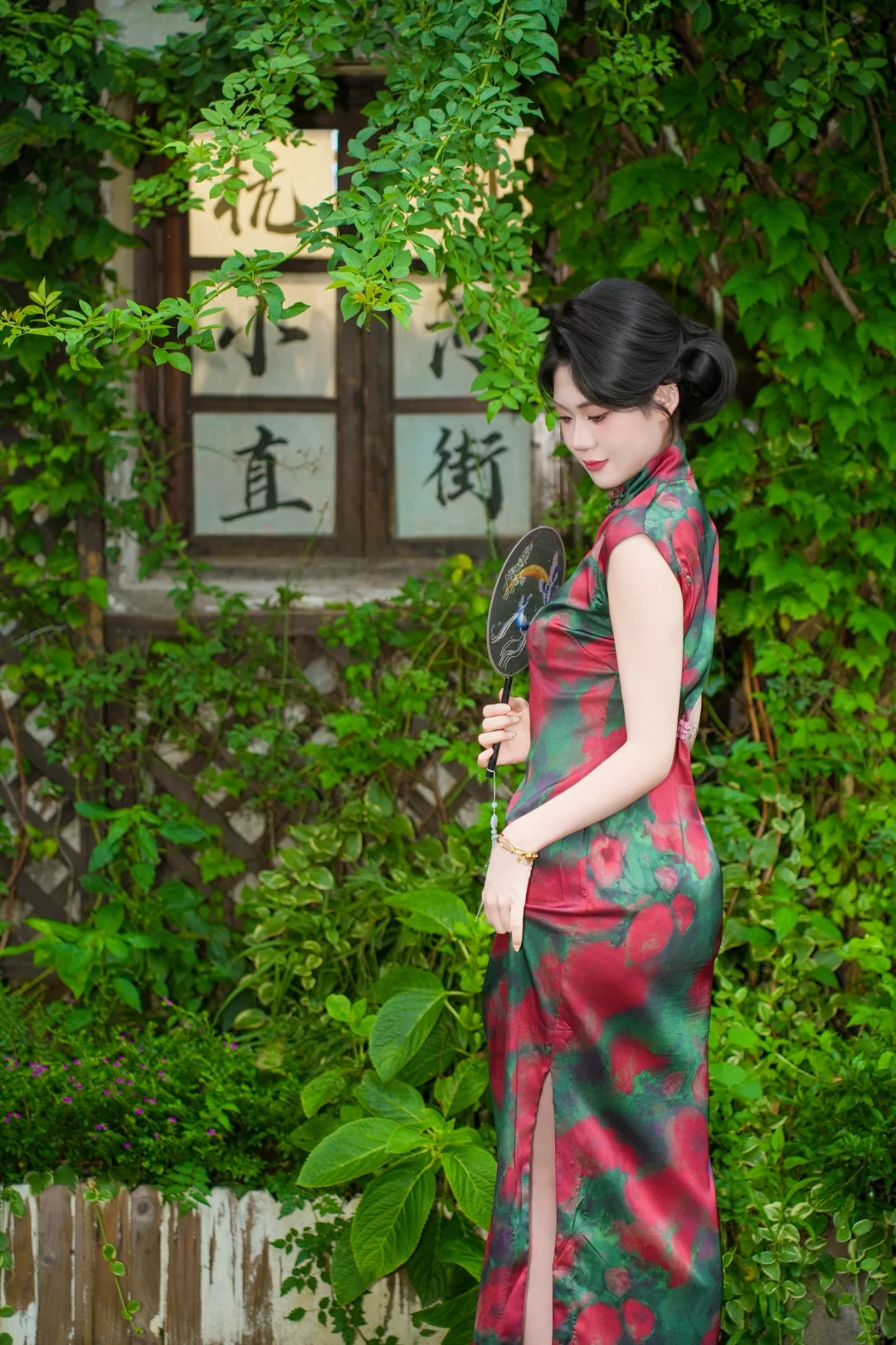 是旗袍，更是氛围感的神