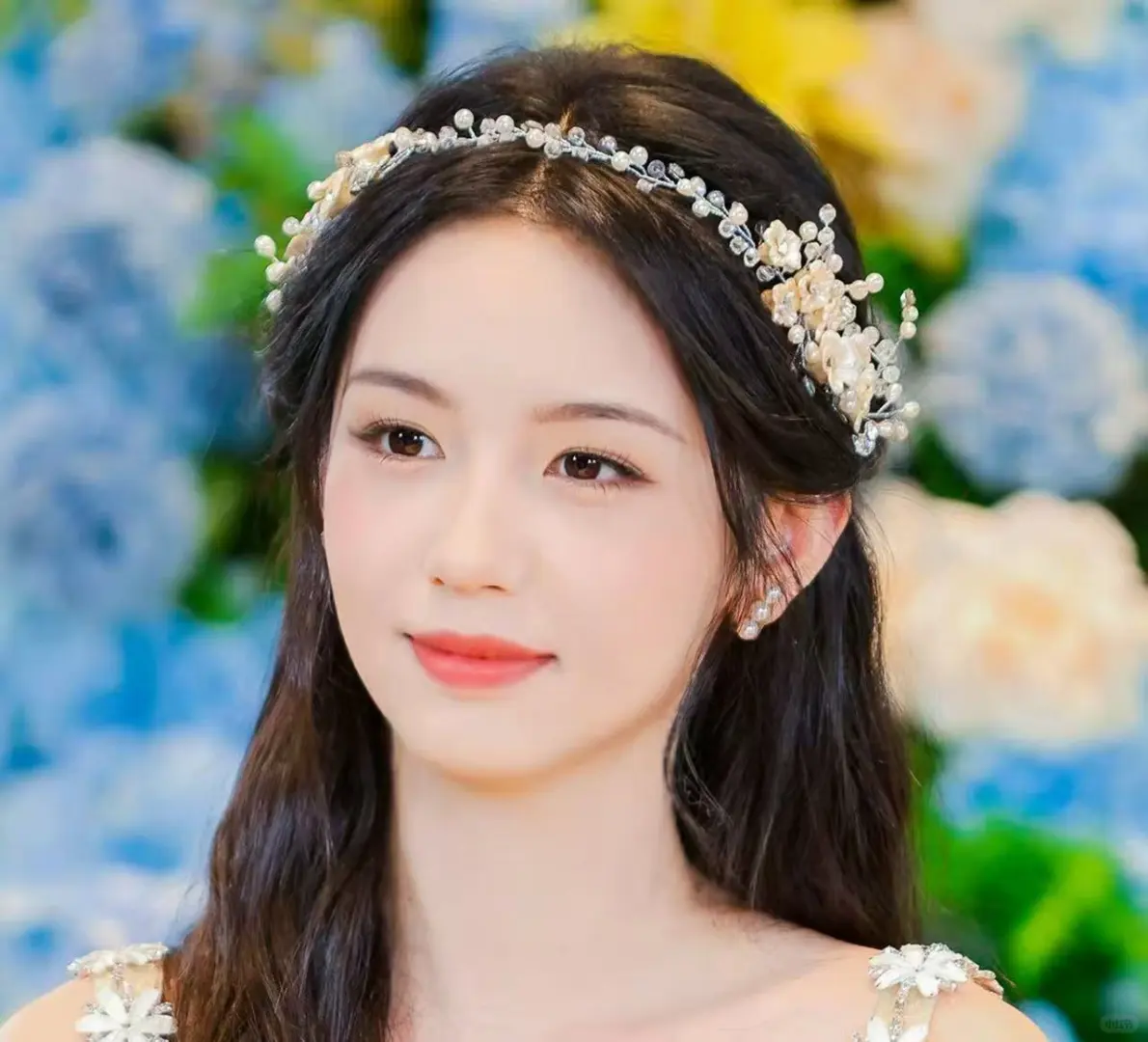 终于知道什么叫“眼波流动”😍