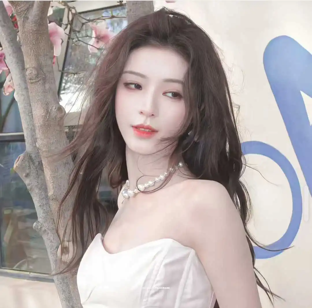 明艳大美人养成tips，张予曦