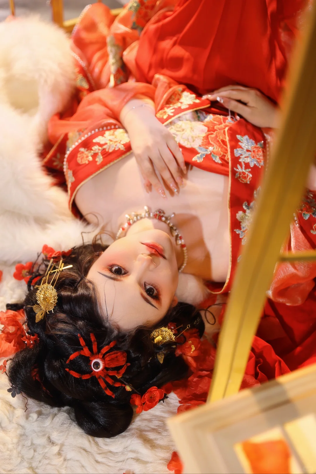 重生之我在深圳当妖妃