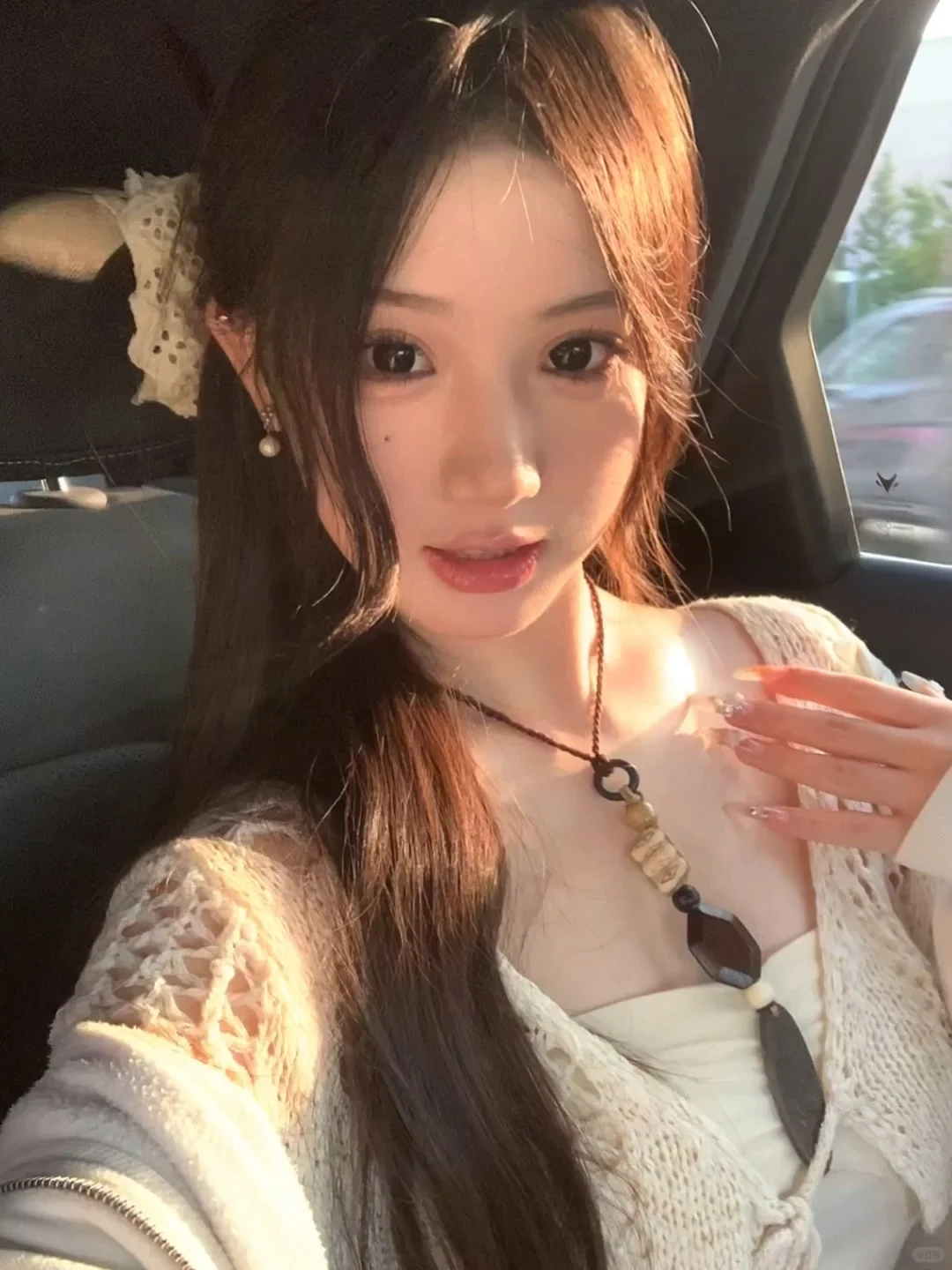 live和阳光最配՞˶･֊･˶՞