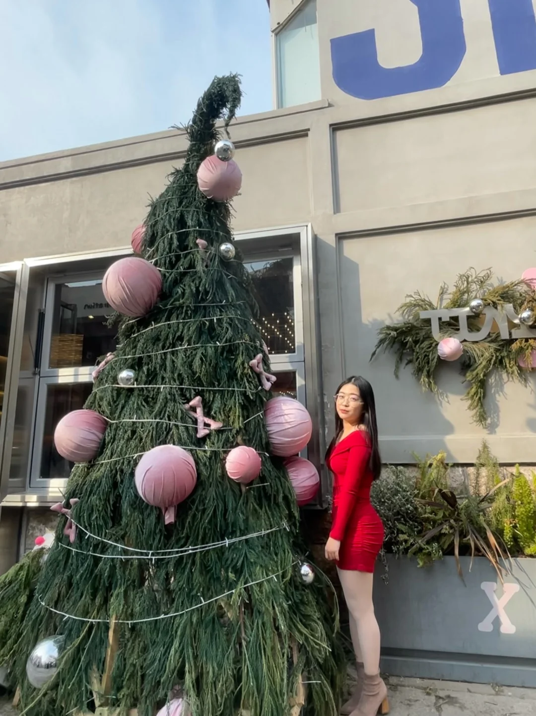 奈何长了张甜妹的脸却有一颗御姐心