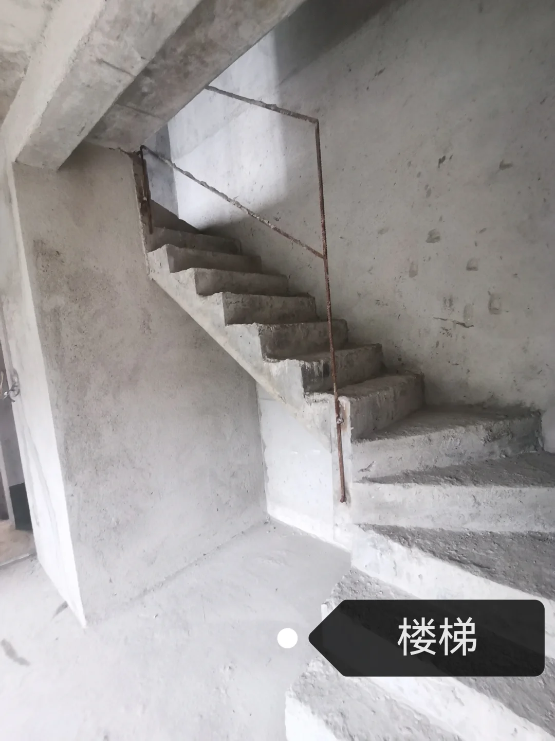 业主直售，带环绕式大平台 靓盘捡漏！！
