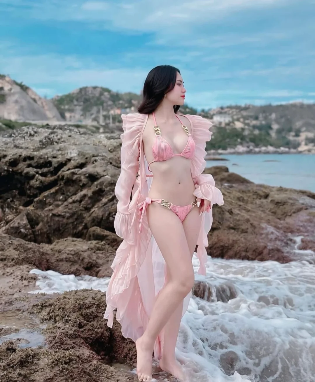 🌟【白粉芭比の神仙泳衣】海风一吹美到失语💘