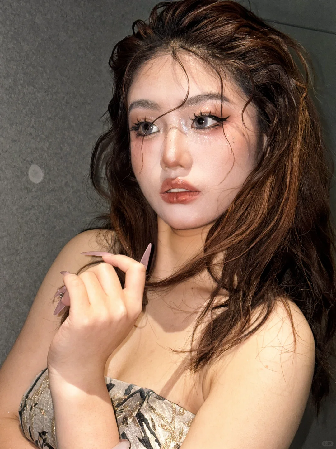 媚眼如丝/湿发混血🥃