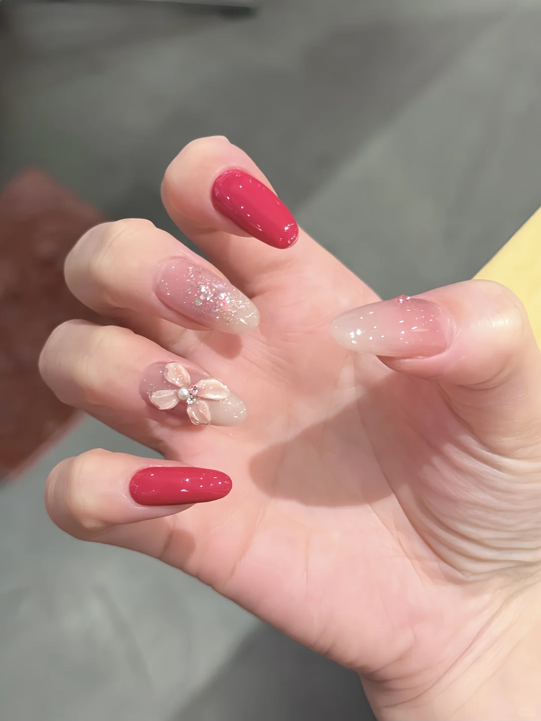 Nail💅🏻｜一款美女味很浓的美甲！如此显白✨