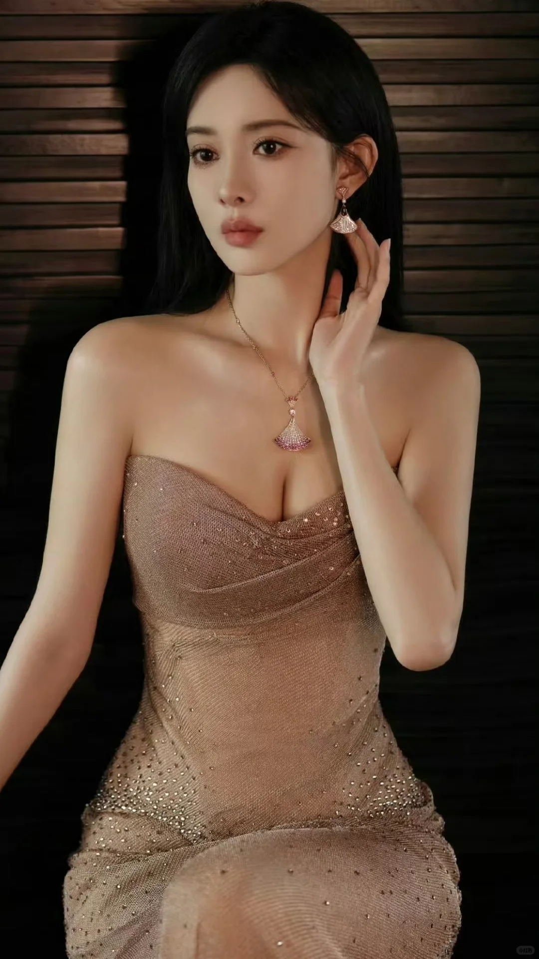 孟子义：骨相美人的鲜活灵魂