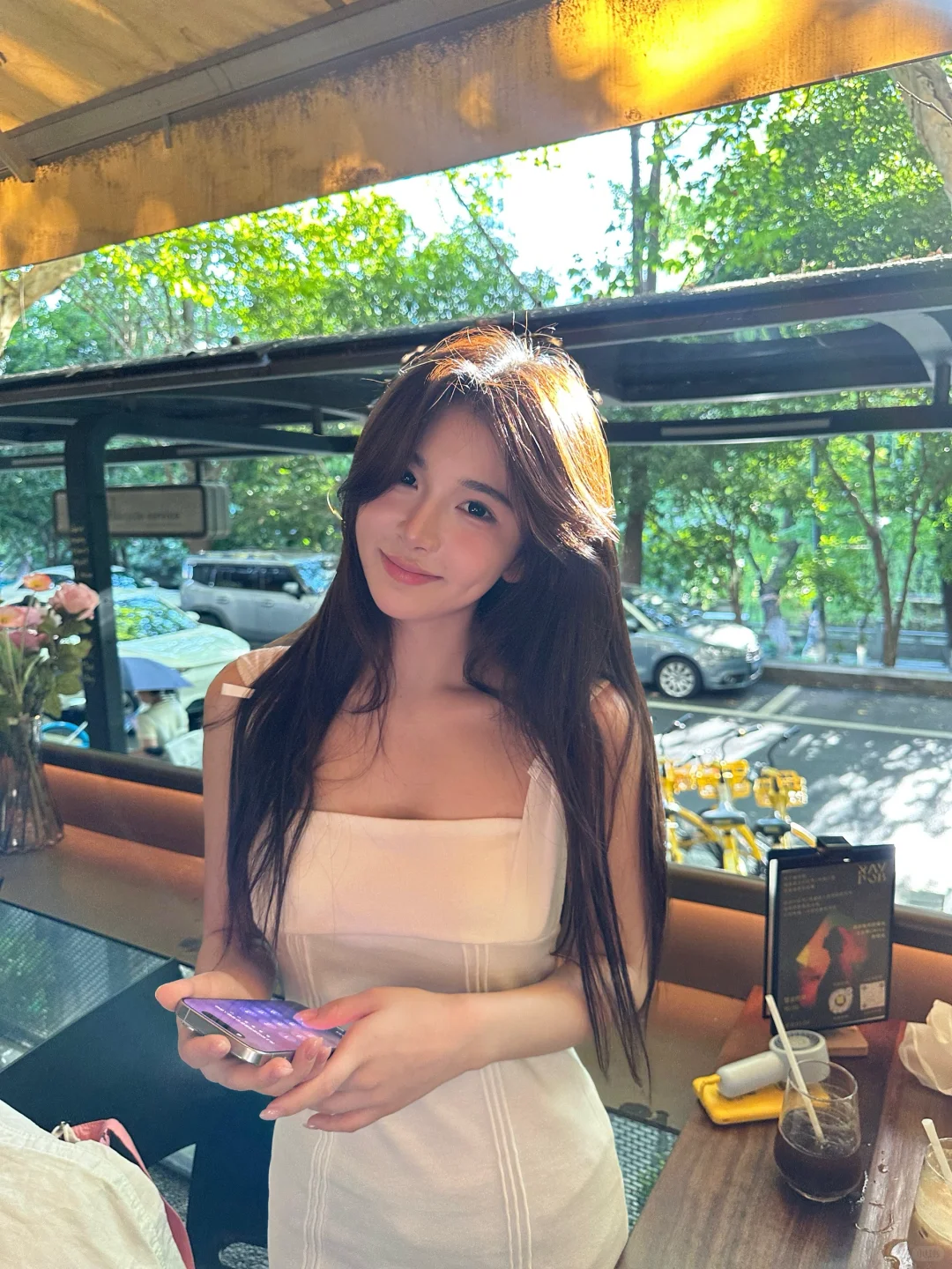 杭州美女坠多的咖啡店