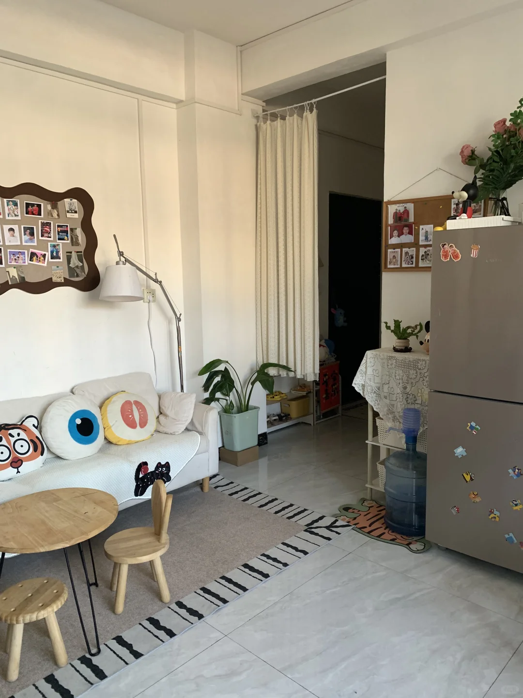 700租的两房一厅，如果可以我想住一辈子