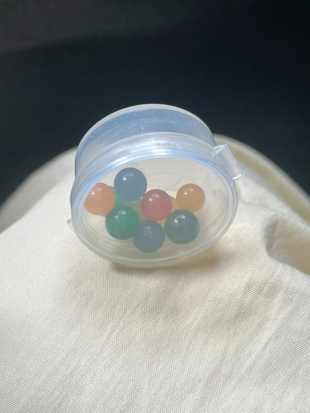 小糖豆｜颗颗妖艳的翡翠多宝珠