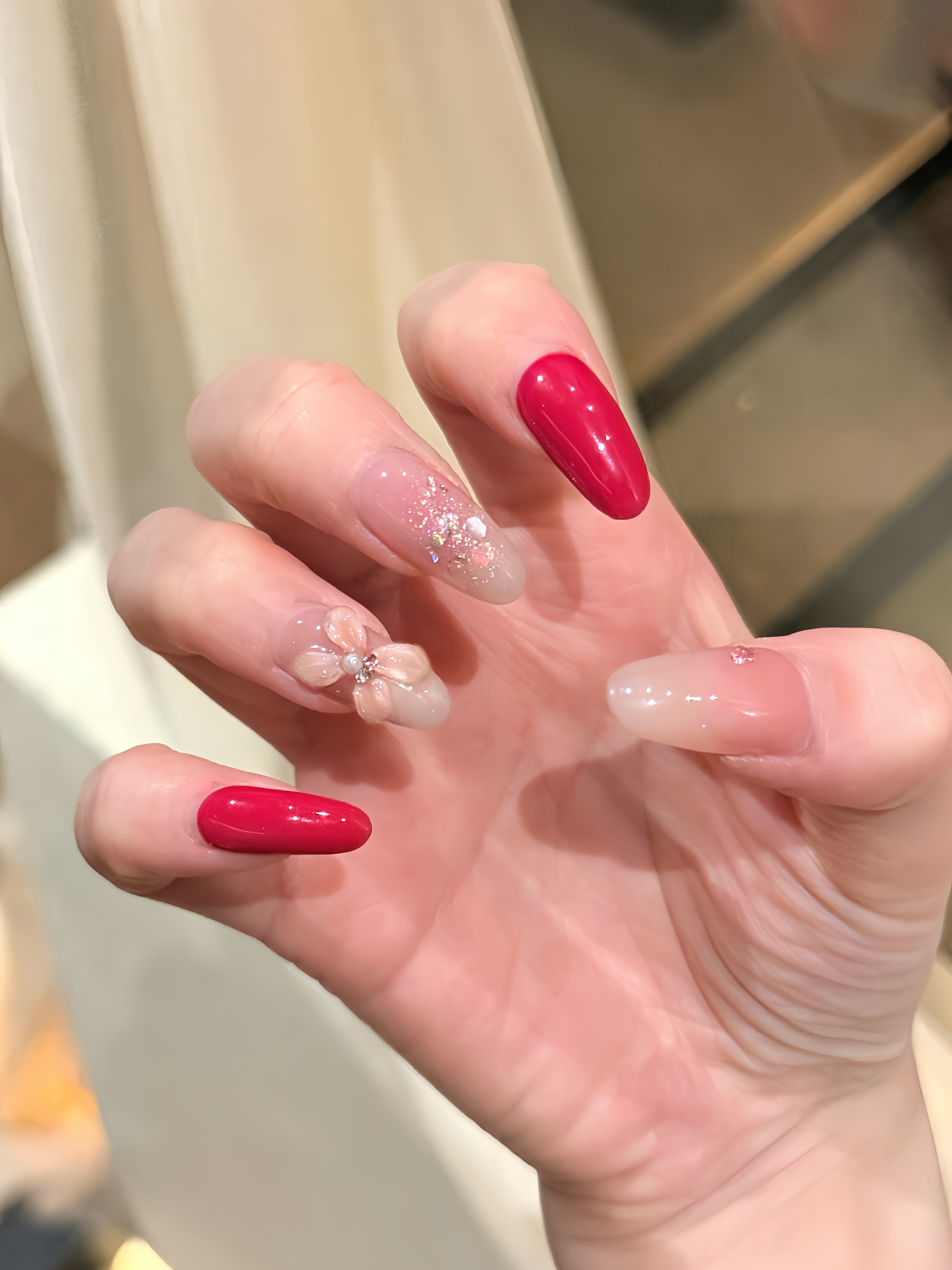 Nail💅🏻｜一款美女味很浓的美甲！如此显白✨