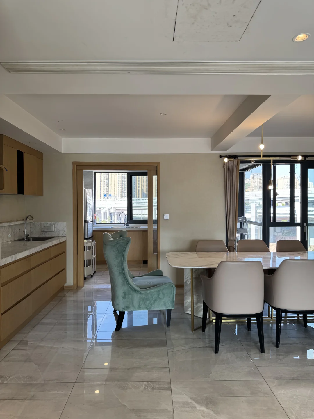业主小姐姐一口气 降价30万的北滨路洋房🏡