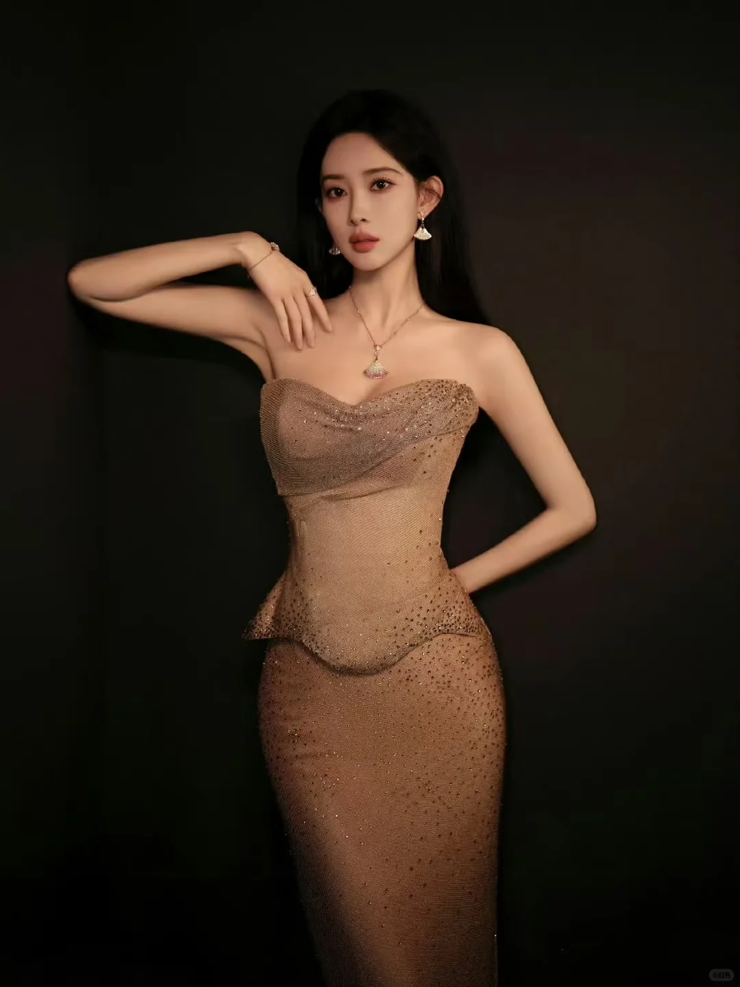 孟子义：骨相美人的鲜活灵魂