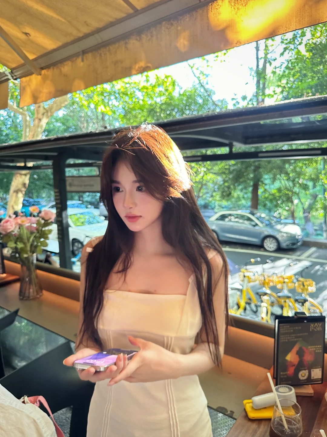 杭州美女坠多的咖啡店