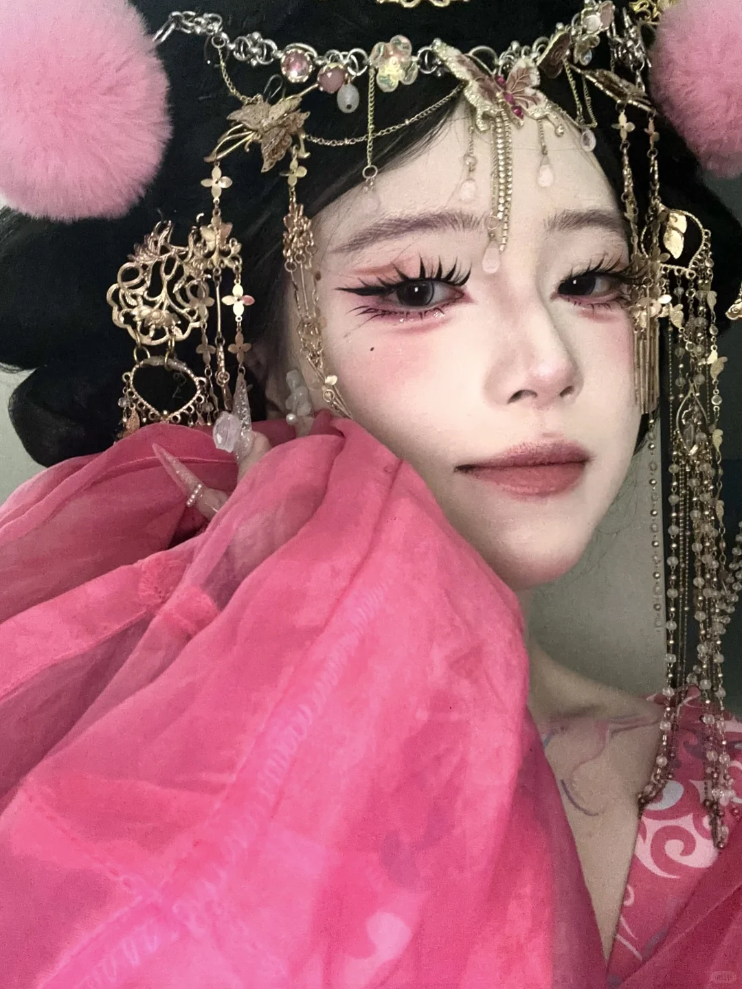 “我是妖又如何？大王难道不爱吗？”｜西安妆造