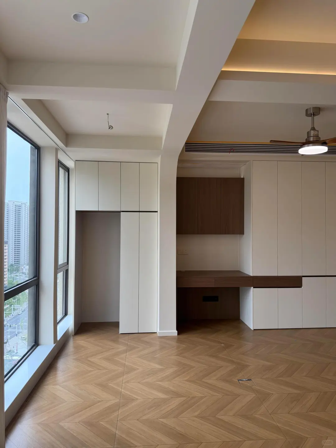 业主急售！刚装好的房子🏠一口价48万，免税