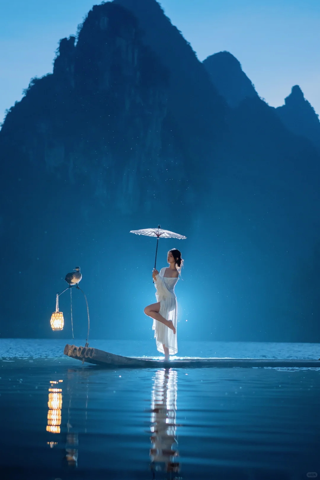 见青山~多妩媚