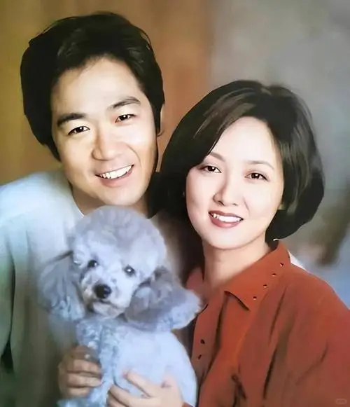 邓婕：从“凤辣子”到“岁月尤物”
