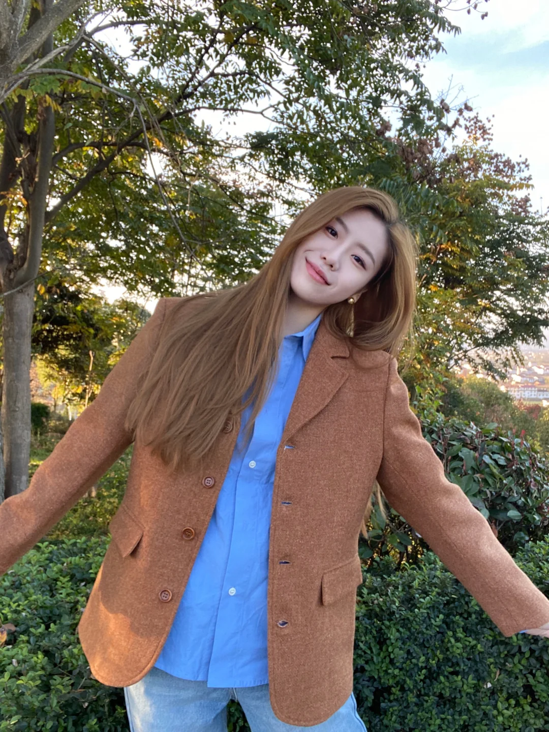 怎么不是明媚大美女呢