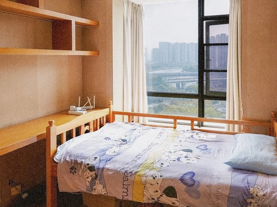 低于市场价150万的法拍房能买吗？
