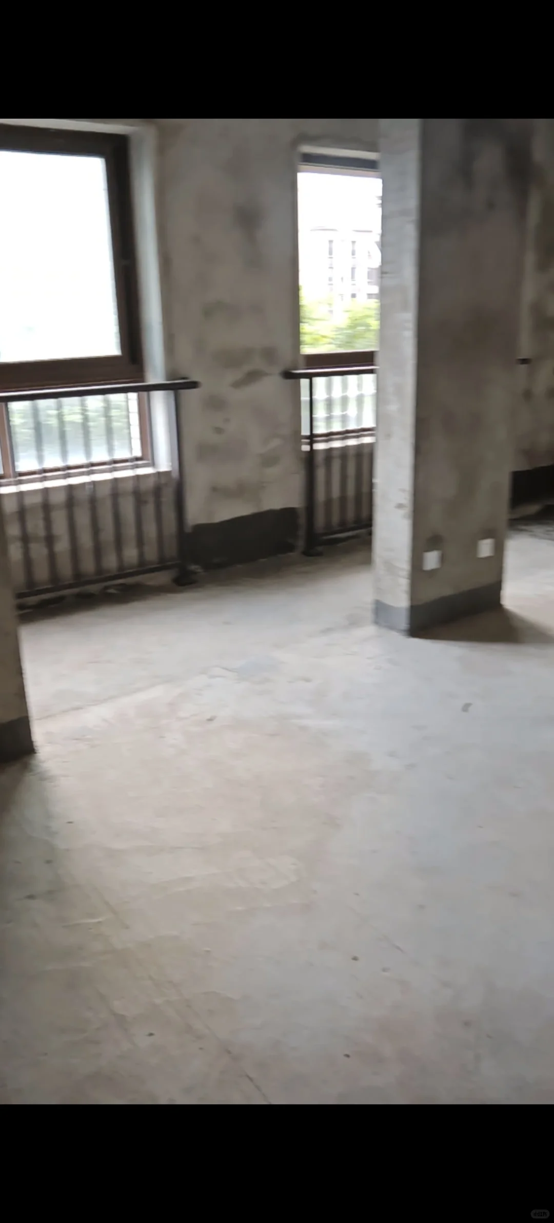 几乎五线小城市的豪宅，设计居然这样