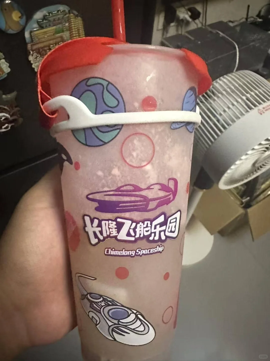 求购珠海长隆飞船乐园可乐杯！