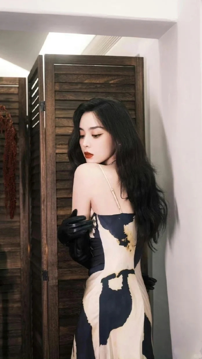 受够了可爱甜妹，我爱明艳大美女