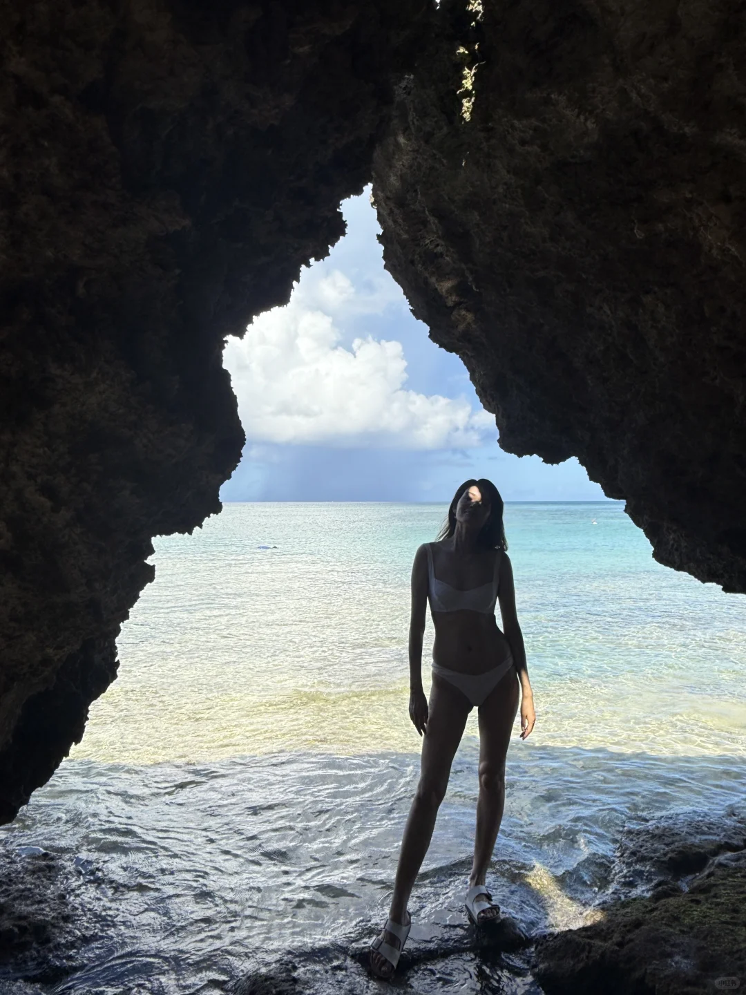 👩🏽在海边🏖️怎么能没有比基尼呢👙