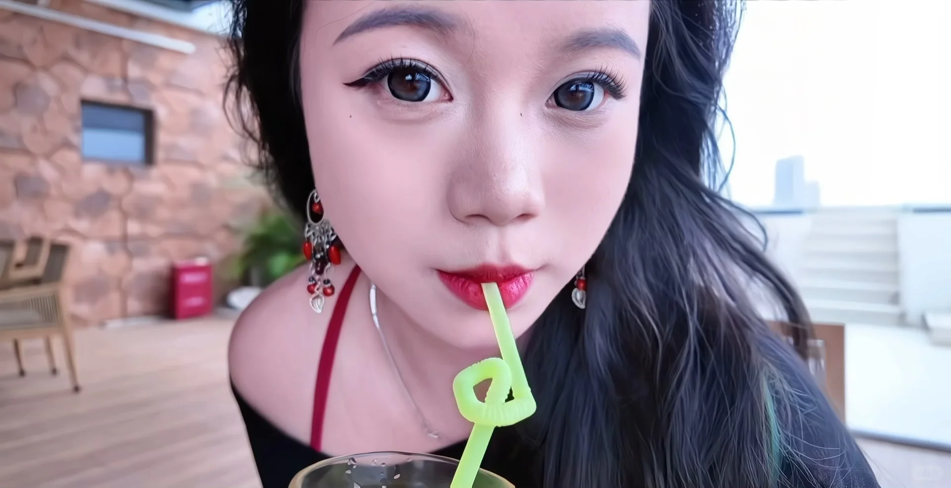 160 125 不到20的小罩衫搭配比基尼好好看
