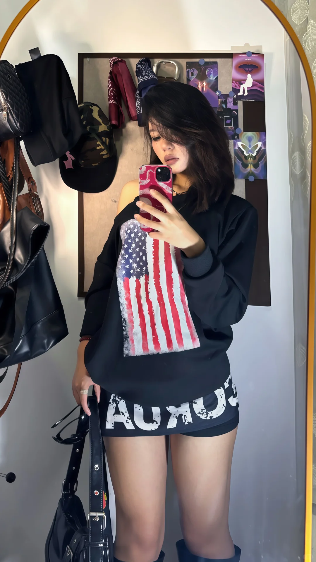 更衣間拍一下吧～