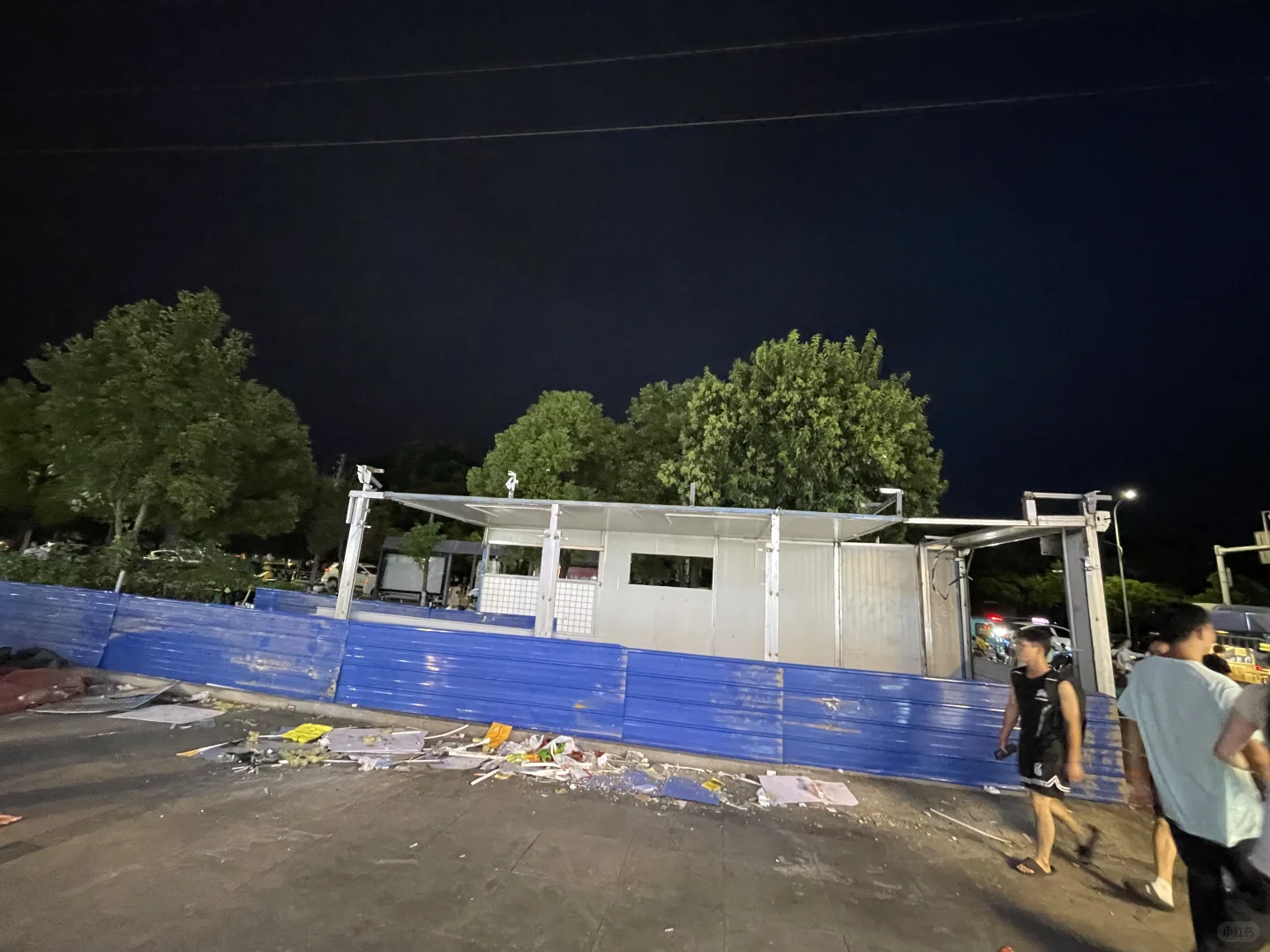湖经大门口要建天桥了！商铺都拆了