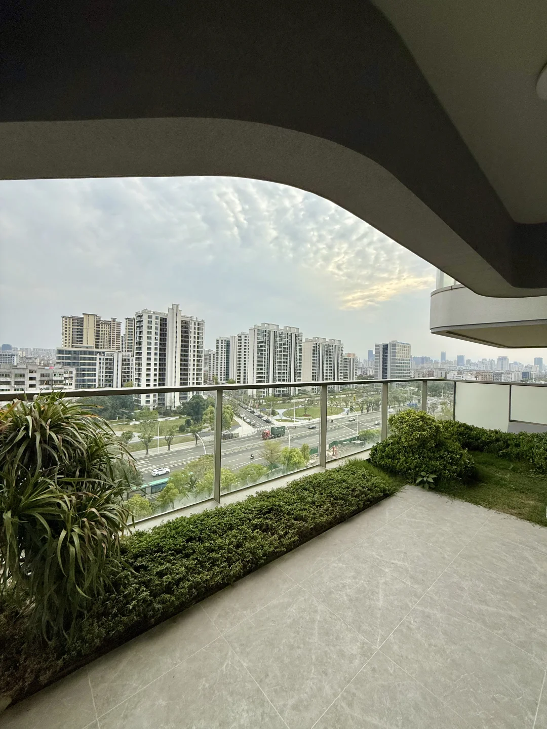 为了一片景🌲买了一套房
