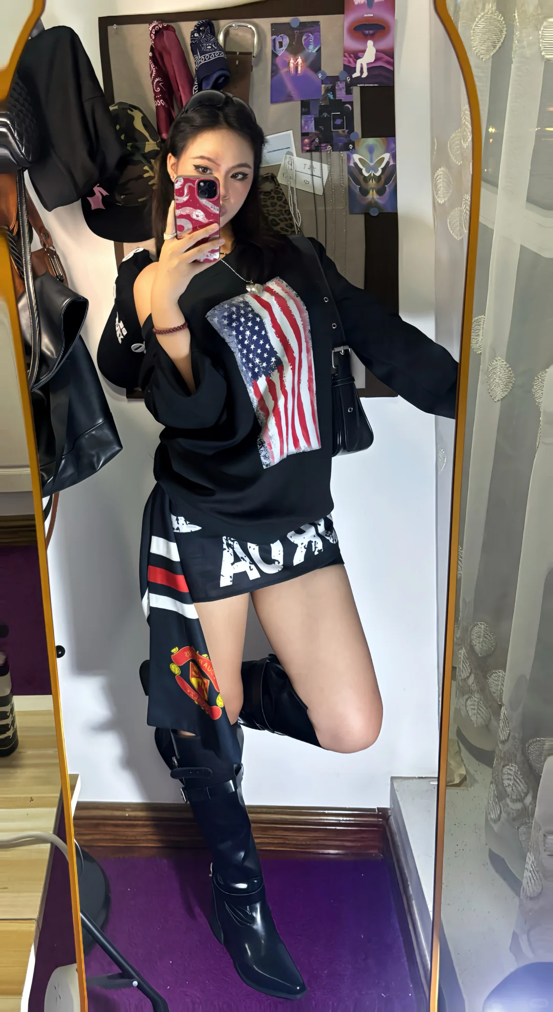 更衣間拍一下吧～