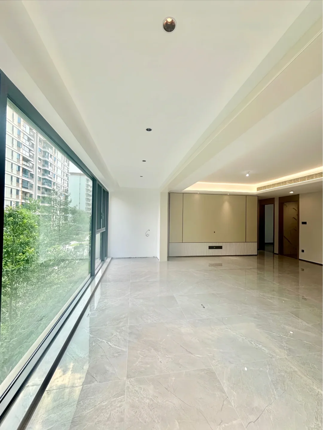 个人房源，婚房低价出南门160w就在地铁口❗急