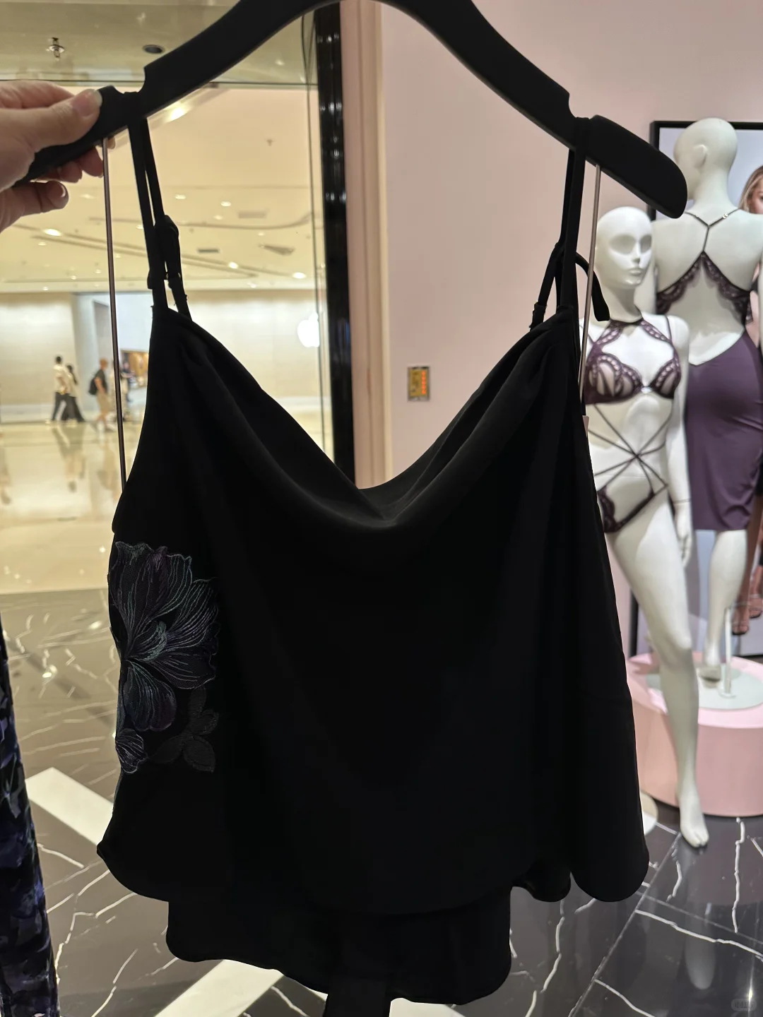 安利一波新品，暗夜魅惑系👄