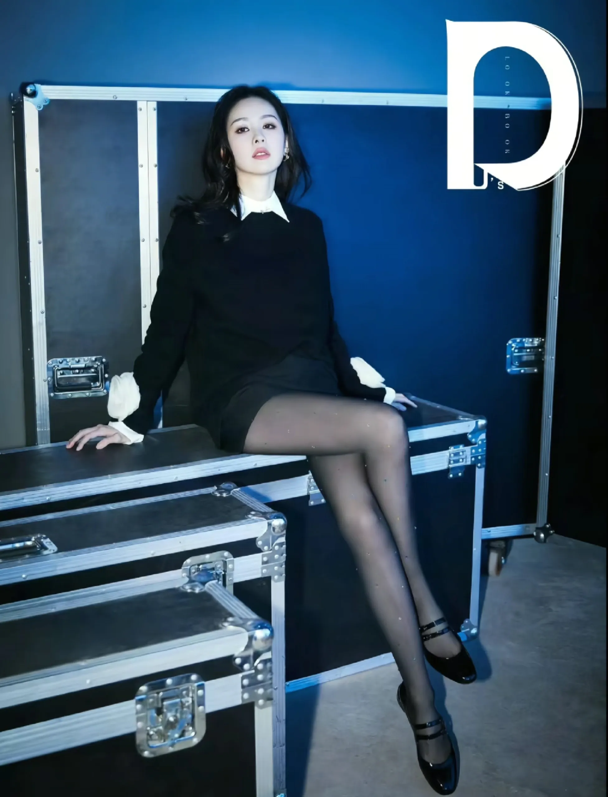 盘点那些魅惑众生的氛围感美女黑丝