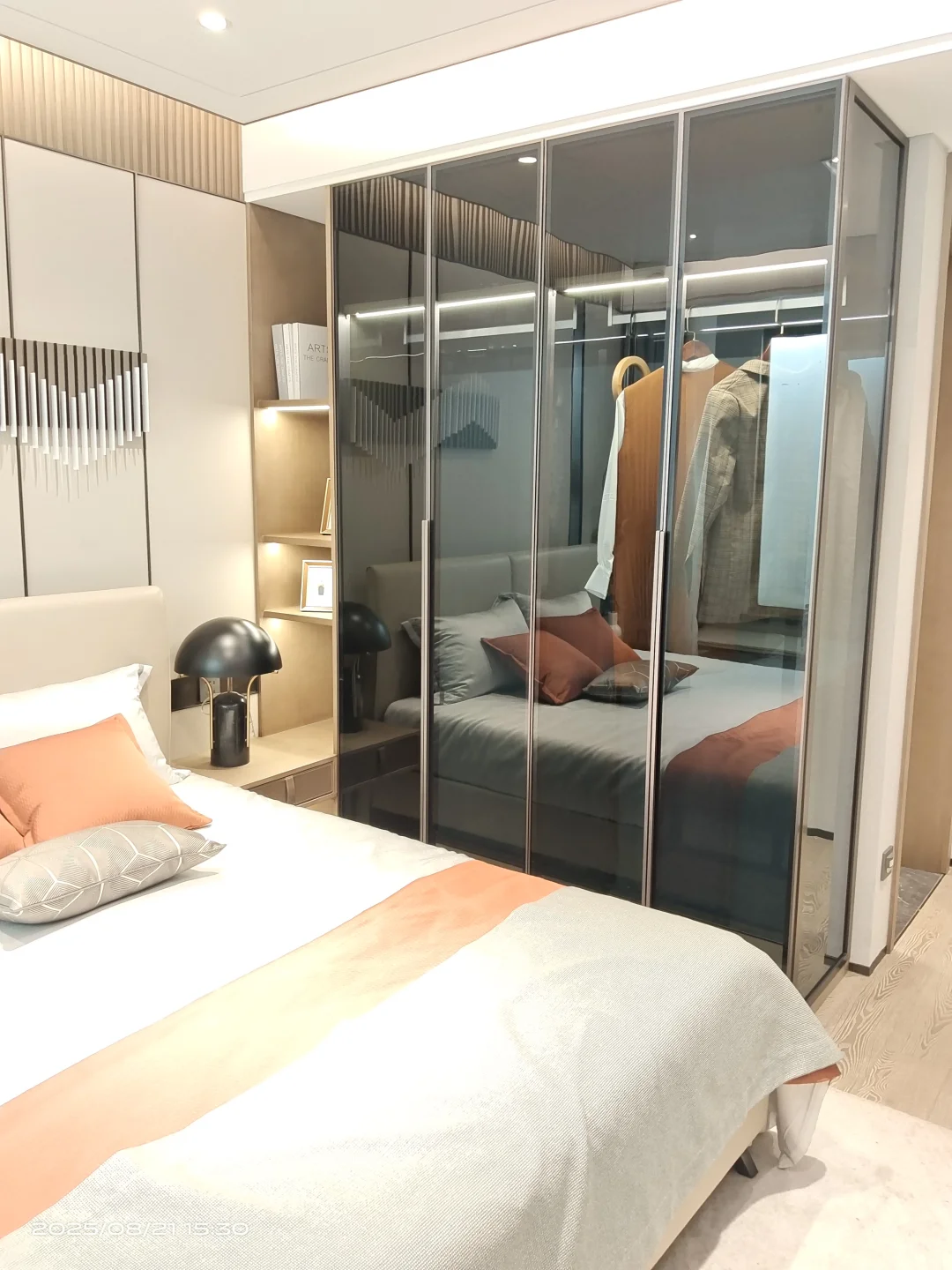 市中区185万洋房，一楼带院，顶楼带露台，