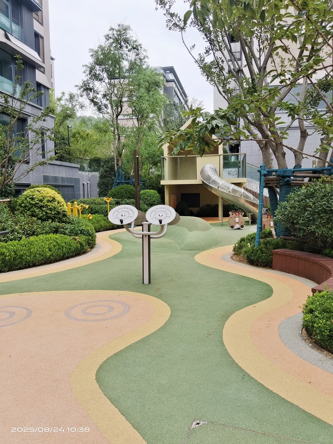 市中区185万洋房，一楼带院，顶楼带露台，