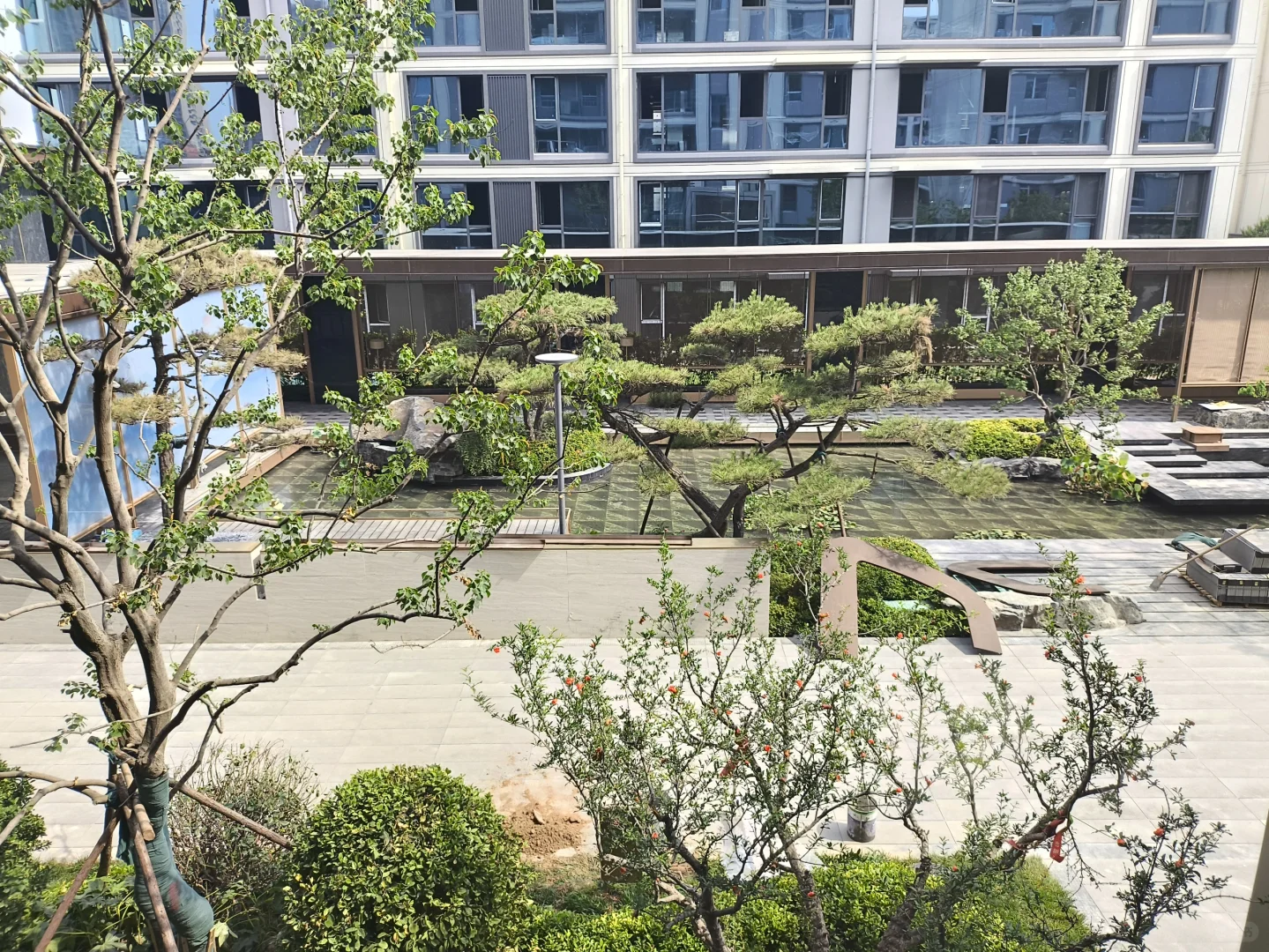 误入洋房秘境｜在主城芯解锁「松弛感生活」
