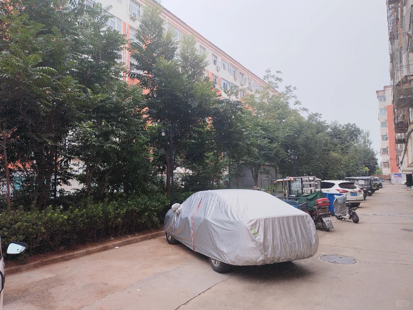 价格位置都不错，诚意出四中学区房