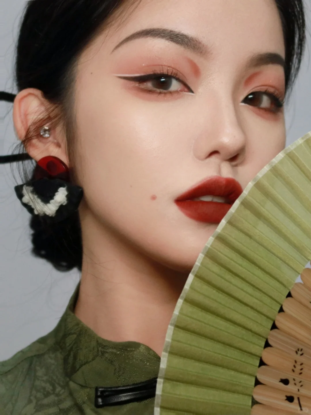 龙年一点红｜我画过的新中式妆容们🏮