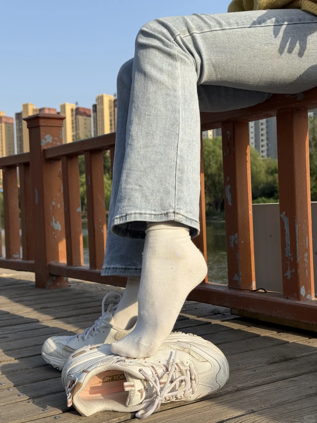 今日份的小白袜来咯