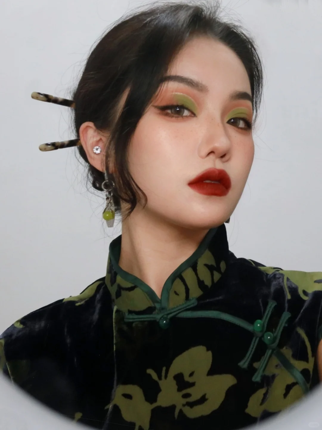 龙年一点红｜我画过的新中式妆容们🏮