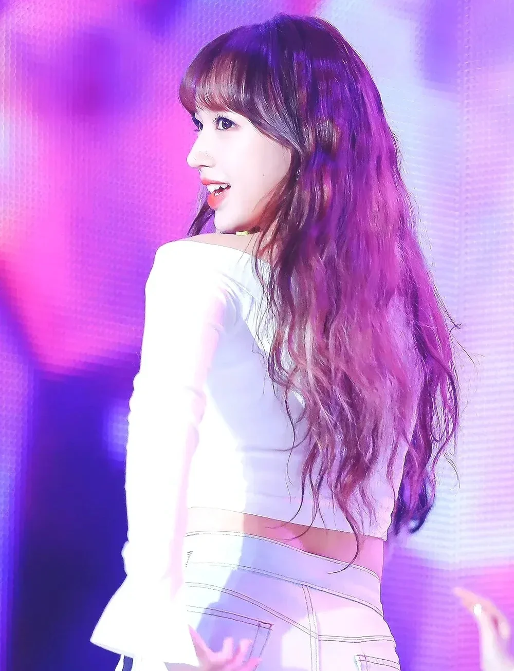 程潇这个身材好绝，丰腴型美女