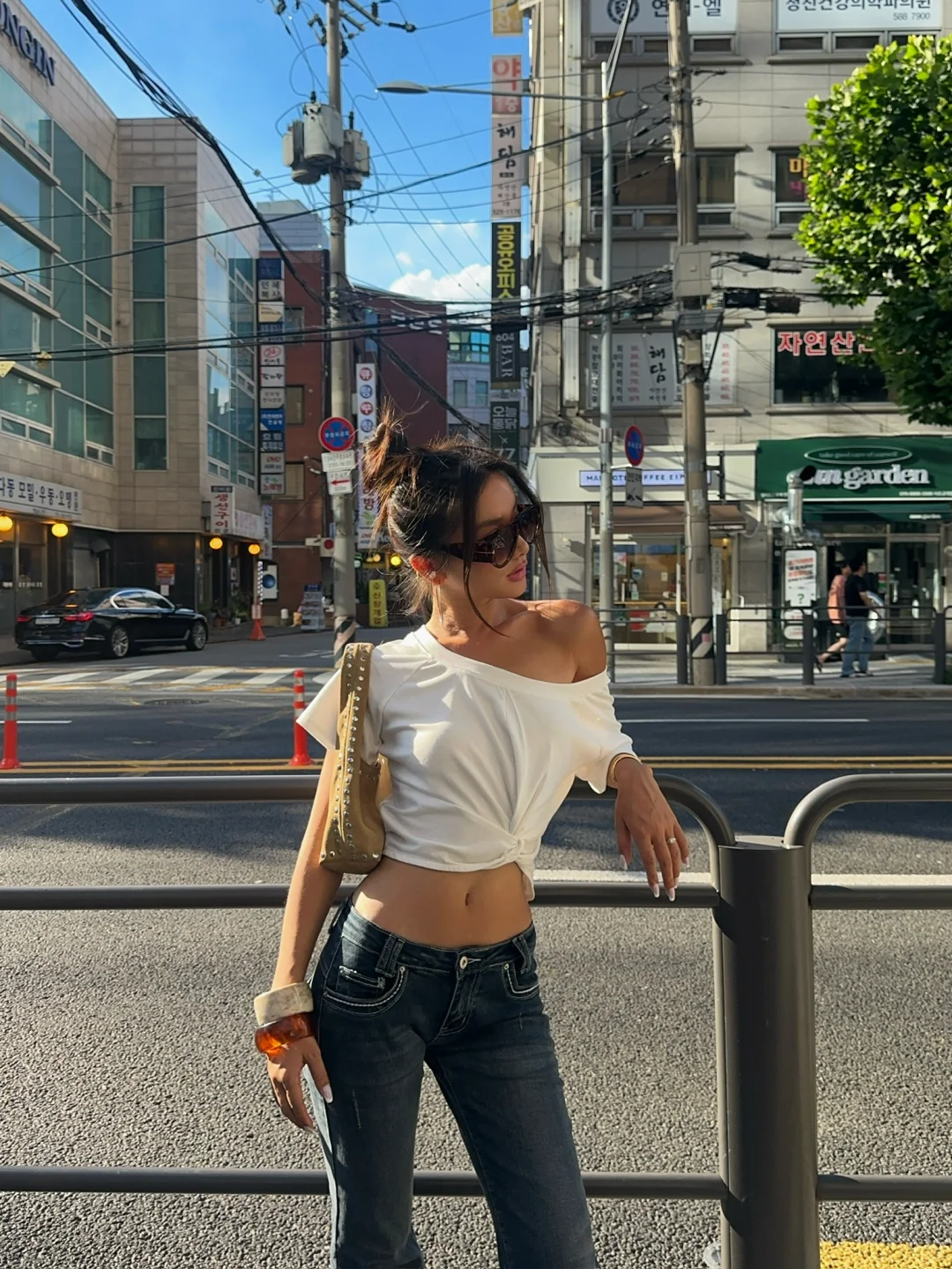 美式辣妹穿搭分享|纯色也敲好看呀