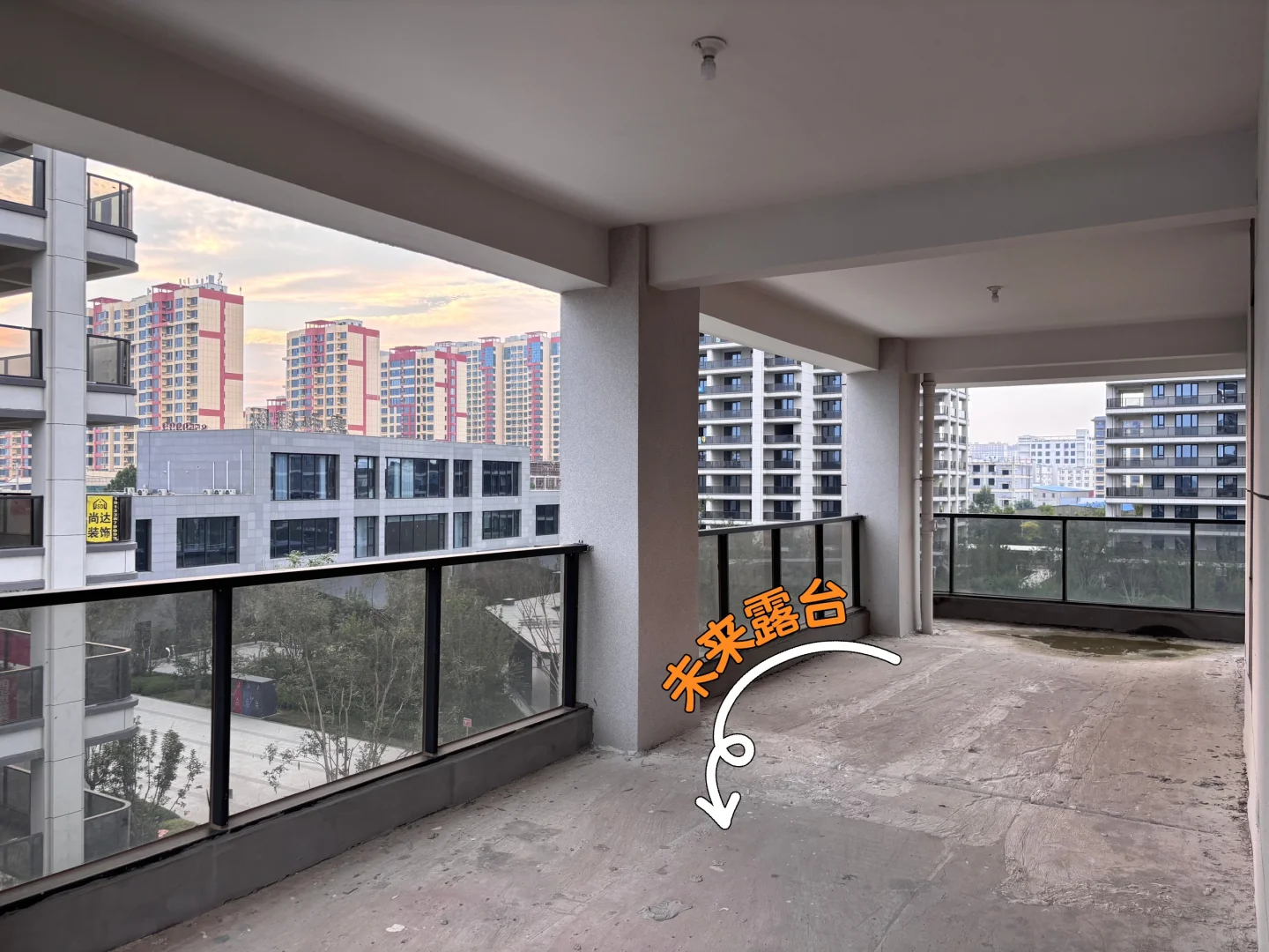 收房了 想装中古奶油风