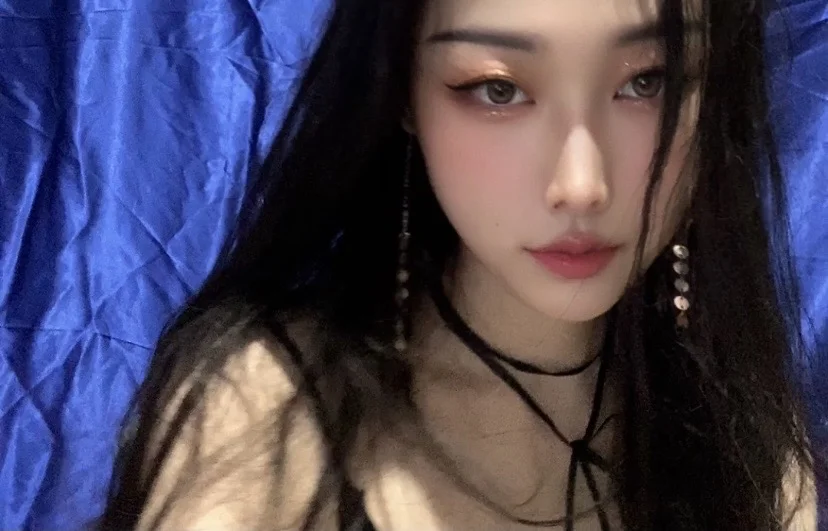 美人懒得修图 随便拍随便美😍