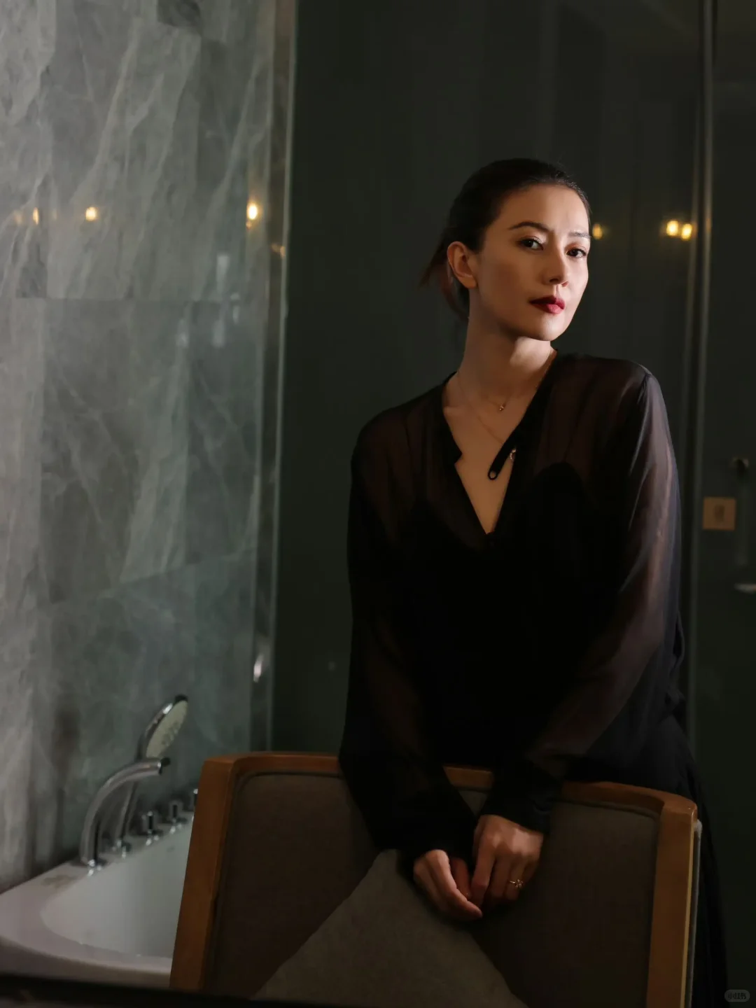 高圆圆妩媚动人性感
