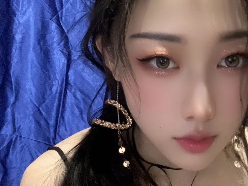美人懒得修图 随便拍随便美😍